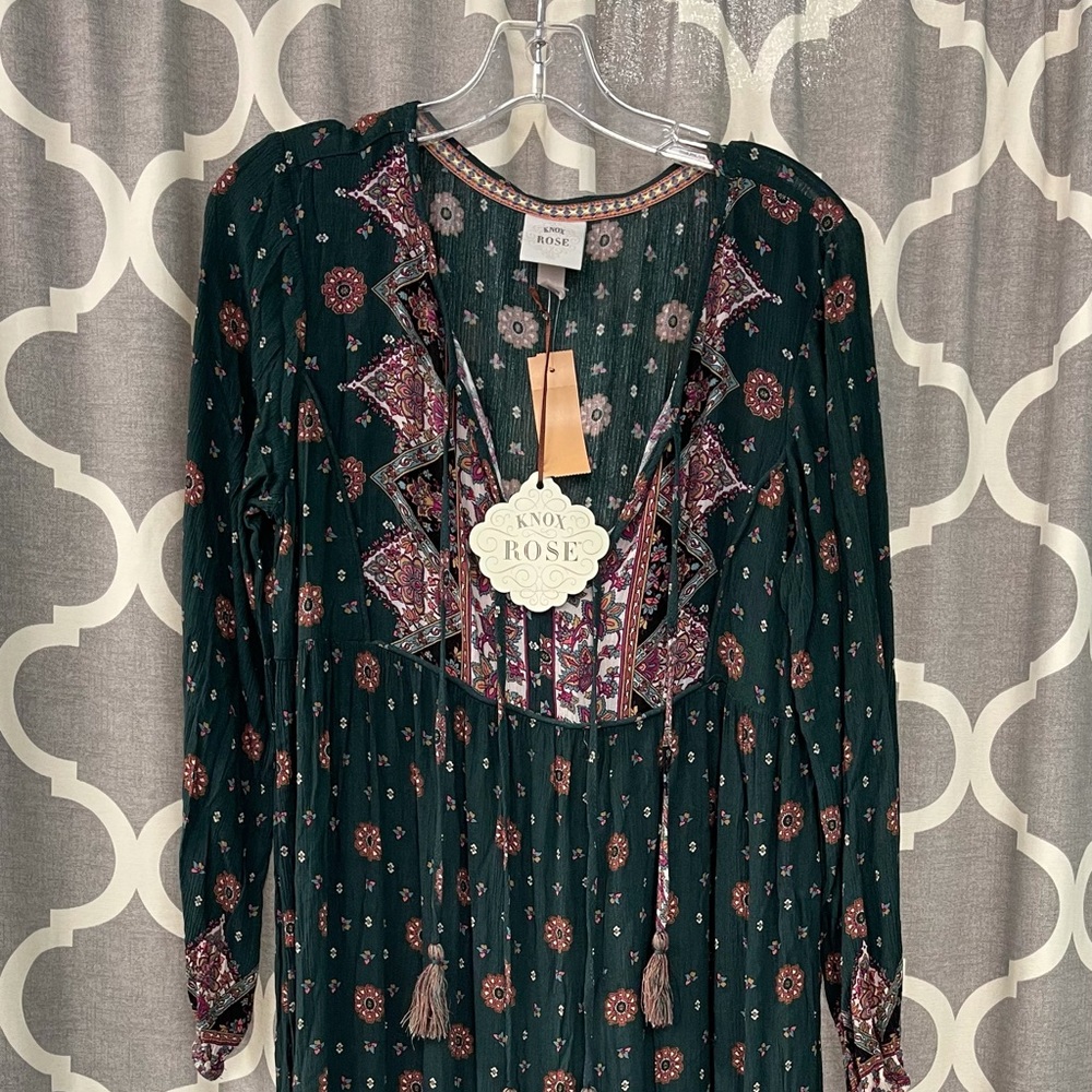 Brand new Knox Rose dress!